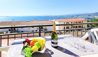 Apartment in Roses Near Beach