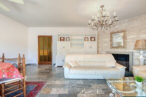 Apartment Near Plataj De Roses Beach