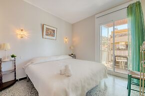Apartment Near Plataj De Roses Beach