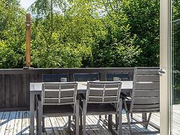 Peaceful Cabin Retreat in Ebeltoft
