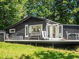 Peaceful Cabin Retreat in Ebeltoft