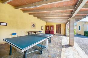 Pretty Villa With View