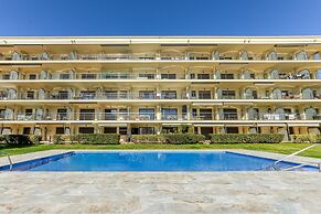 Pretty Apartment With Balcony