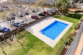 Pretty Apartment With Balcony