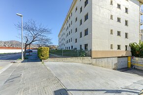 Pretty Apartment With Balcony