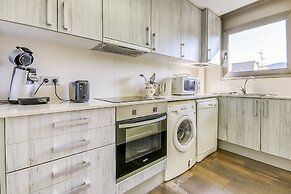 Beautiful Apartment With View