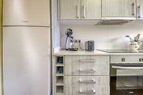 Beautiful Apartment With View