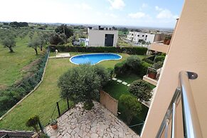 Apartment in El Mas Isaac With Pool