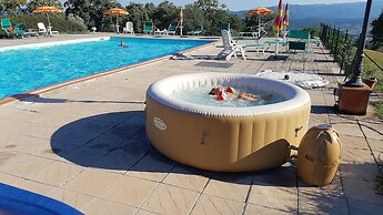 Apartment With Garden in Poppi