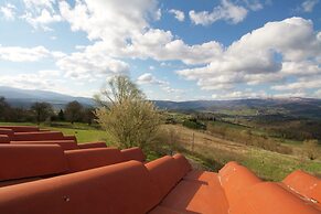 Cosy Apartment in Poppi With Private Terrace