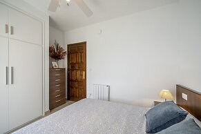 Pretty Apartment With Balcony