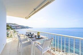 Pretty Apartment With Balcony