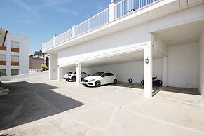 Pretty Apartment With Balcony