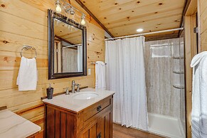 Family-friendly Cabin w/ Hot Tub in Gatlinburg!