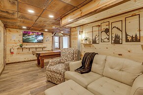 Family-friendly Cabin w/ Hot Tub in Gatlinburg!