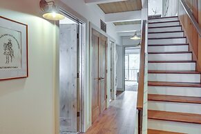 2 Mi to Kings Beach: Lake Tahoe Townhome