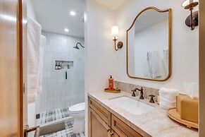 2 Mi to Kings Beach: Lake Tahoe Townhome