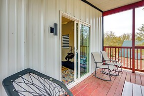 Hike & Explore: 60-acre Outdoor Retreat in Tyler!