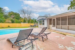 Foosball Games & Al Fresco Dining: Pensacola Home!