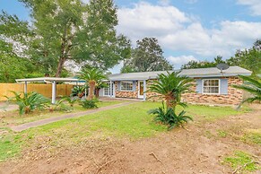 Foosball Games & Al Fresco Dining: Pensacola Home!