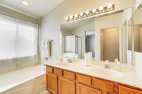 17 Mi to Napa: Spacious Vallejo Family Home!