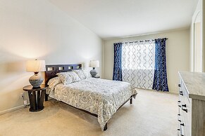 17 Mi to Napa: Spacious Vallejo Family Home!