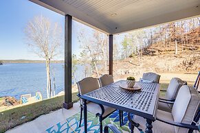 Private Lakeview Haven in Rockford