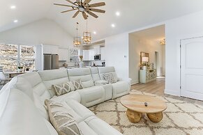 Private Lakeview Haven in Rockford