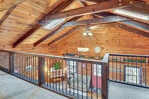 Family-friendly Tyrone Cabin w/ Deck Near Hiking