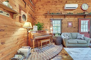 Family-friendly Tyrone Cabin w/ Deck Near Hiking