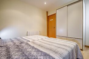 Centrally Heated Apt. in Roses