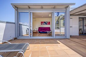 Centrally Heated Apt. in Roses