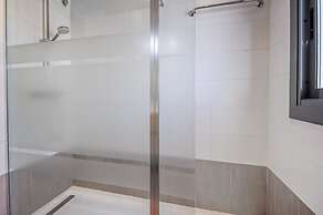 Centrally Heated Apt. in Roses