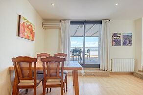 Centrally Heated Apt. in Roses