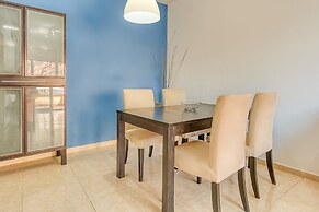 Apartment in Roses Near Sand Beach