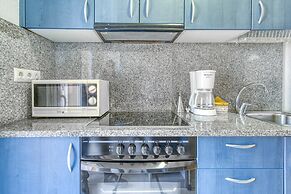 Apartment in Roses Near Sand Beach