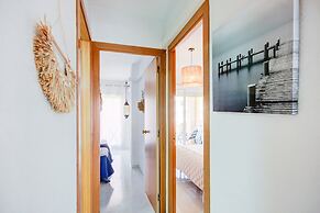 Apartment With Mountain Views