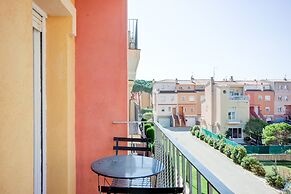 Apartment With Mountain Views