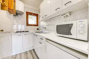 Cozy Apartment in Roses Centro