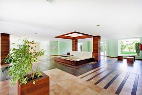 Beautiful Apartment With View