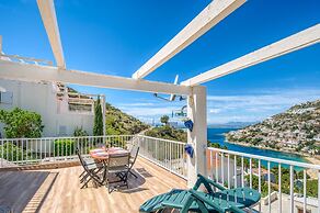 Bright Apartment in Nature