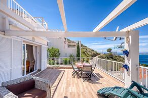 Bright Apartment in Nature