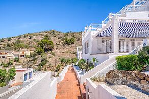 Bright Apartment in Nature