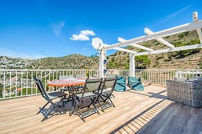 Bright Apartment in Nature