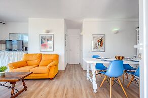 Bright Apartment in Nature