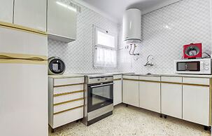 Apartment With Scenic View