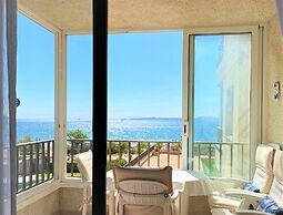 Beautiful Apartment With View