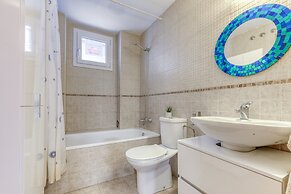 Lush Apartment in Costa Brava