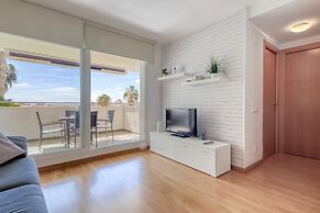 Charming Apartment With Patio