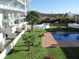 Charming Apartment With Patio